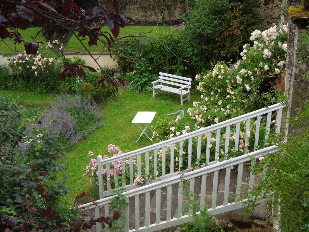 Bed and Breakfast Carrefour De L'Ormeau Mondoubleau Exterior foto